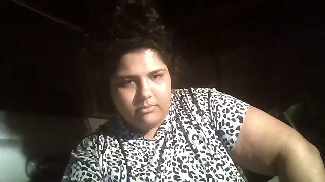 1n0nlythroat webcam