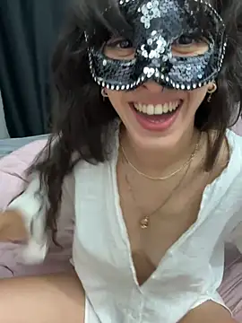 Lovleymili webcam
