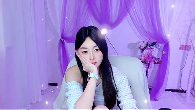 Tili_Lucky webcam