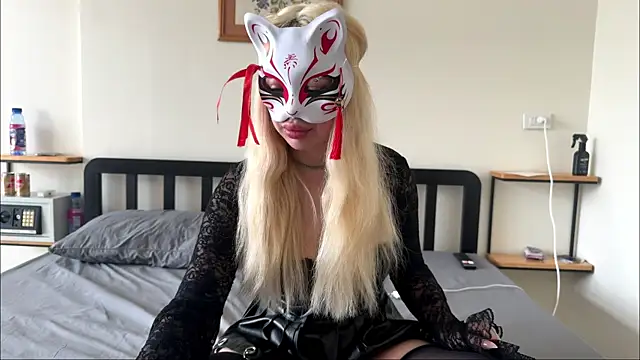 Elly_saii webcam