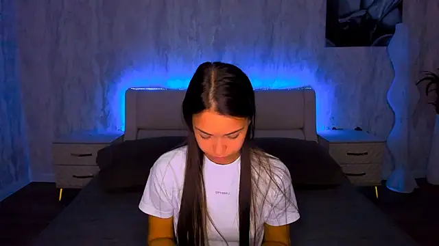 AlexaBarkley webcam