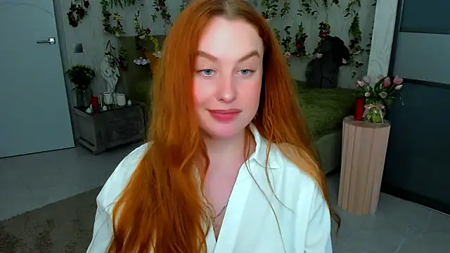 AirySilhouette live cam on StripChat