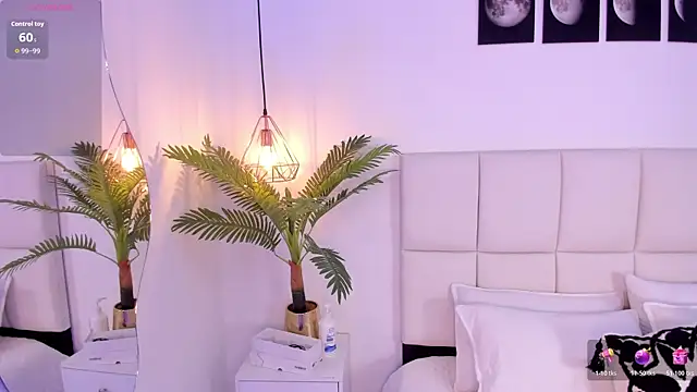 Megan_Brunette2 webcam