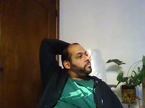 Carlos02145 webcam