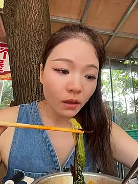 xiaochengzi505 live sex cam