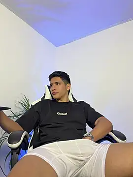SantiLux_ live sex cam