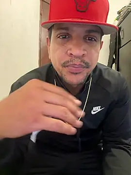 bigdick211292 webcam