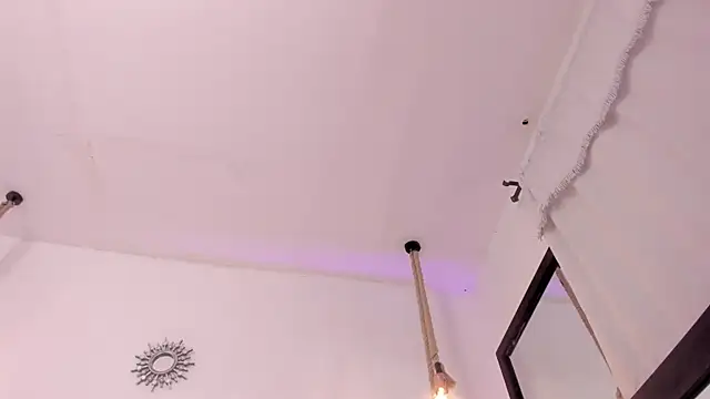 Oriana_Guzman webcam