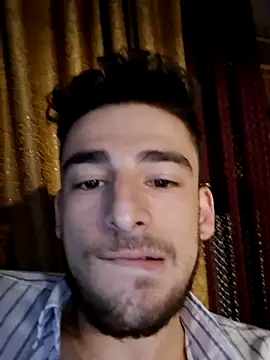 Yasinyasin7 webcam