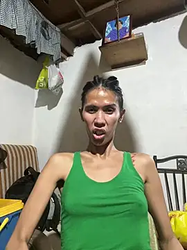 LoveRUBY143 webcam