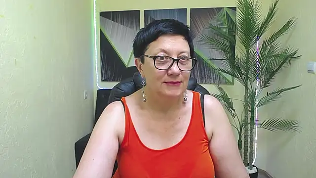EmilyL0ve webcam
