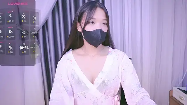 Lu_Ly22 webcam