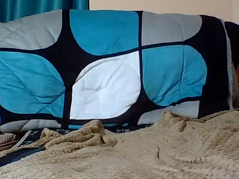 EbonyJuly webcam