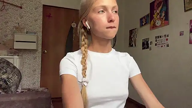 AliceGilbert_ webcam