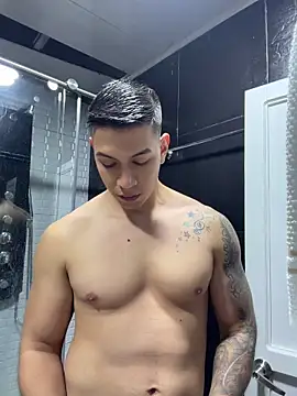 OliverWest04 webcam