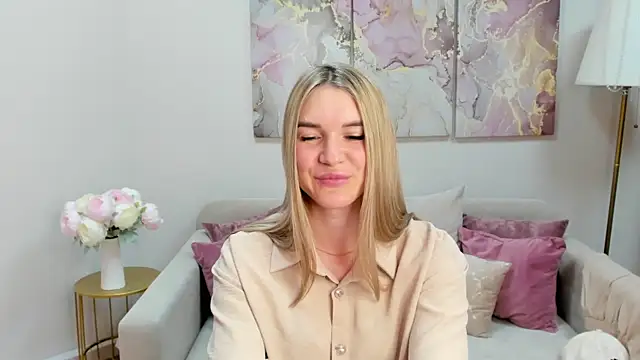 RoxyReignn webcam