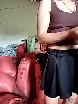 Bella-lynlyn webcam