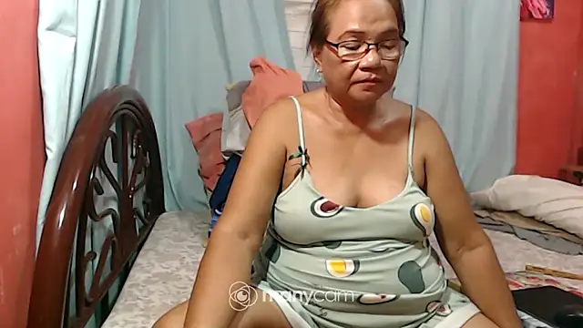 sexylovelytits webcam