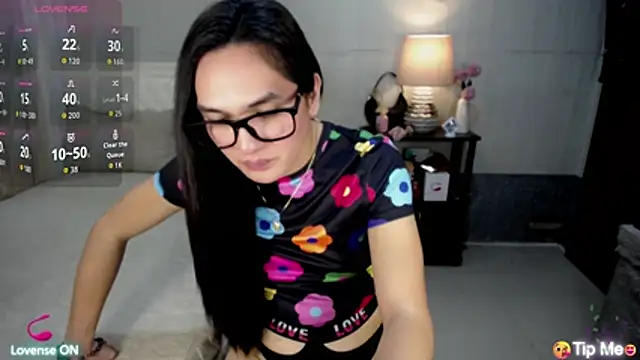 AsianSweetHeartxX webcam
