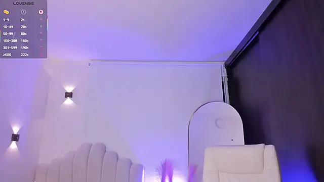 AmberLewis_ webcam