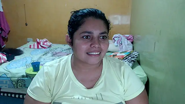 yulieth_bbw webcam