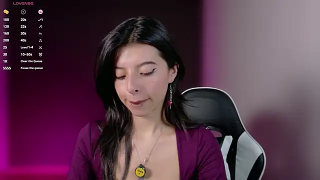 NanakoDollx webcam