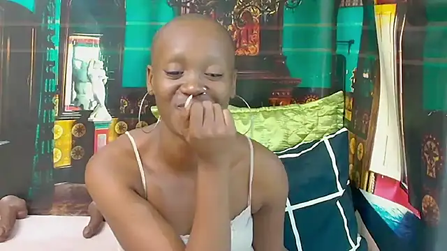 EbonyOlive69 webcam