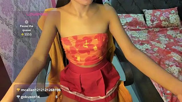 Mica_Jones webcam