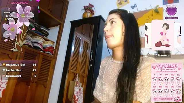 ivanna_dl webcam