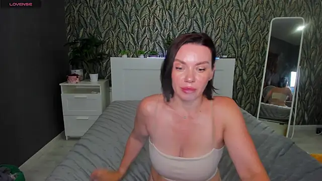 EveLibston webcam