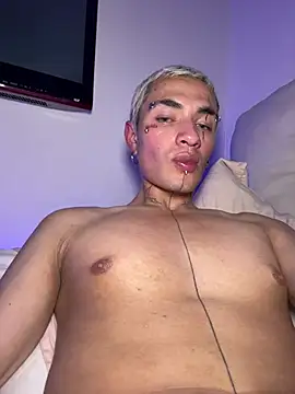 santikhalifa webcam