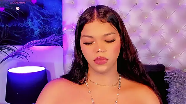 Keira_Fox31 webcam