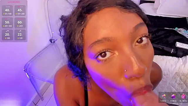 Megan_Brunette2 webcam