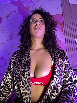 Woo_isDaphne webcam