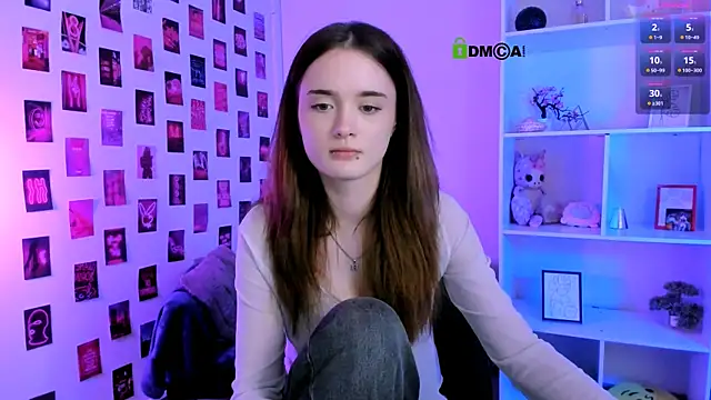 liana_kisses webcam