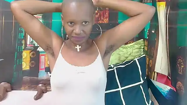 EbonyOlive69 webcam