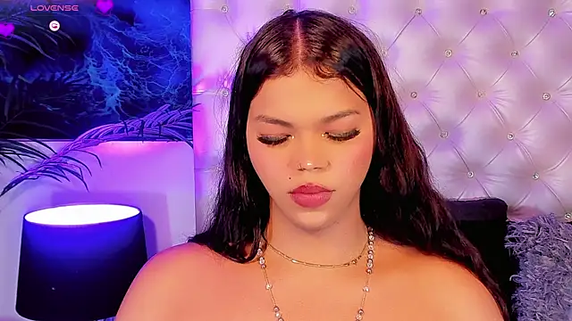 Keira_Fox31 webcam