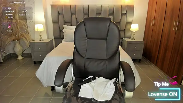 sarita_evanss webcam