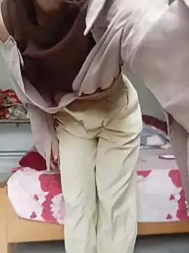 Linda-yiyi webcam