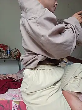 Linda-yiyi webcam