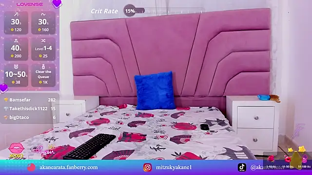 mitzukywinteer live cam on StripChat