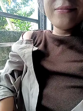 Linda-yiyi webcam