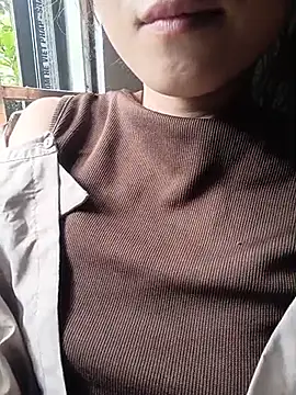 Linda-yiyi webcam