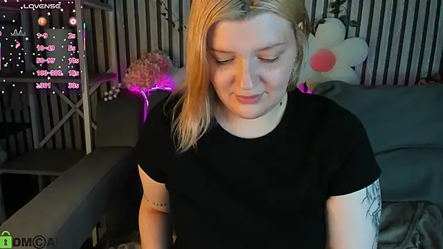 Michele_Greenn webcam