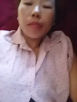 Ngocmi909 webcam