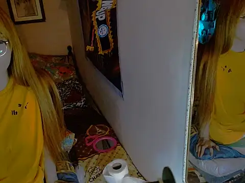 Tsyummydickx webcam
