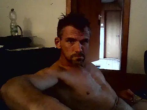 Cambitchboy webcam
