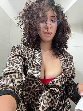 Woo_isDaphne webcam