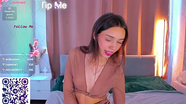 Tiffany-Grace webcam