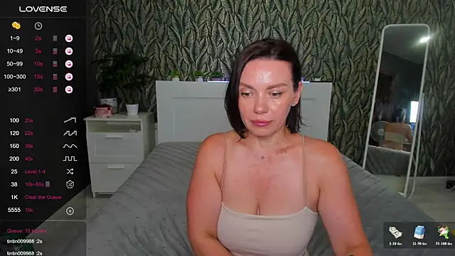 EveLibston webcam